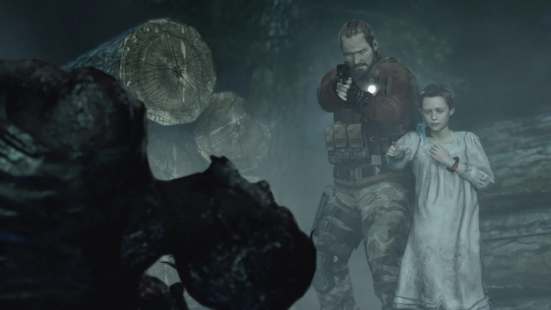 Resident Evil Revelations 1 & 2 Bundle Xbox Key additional image